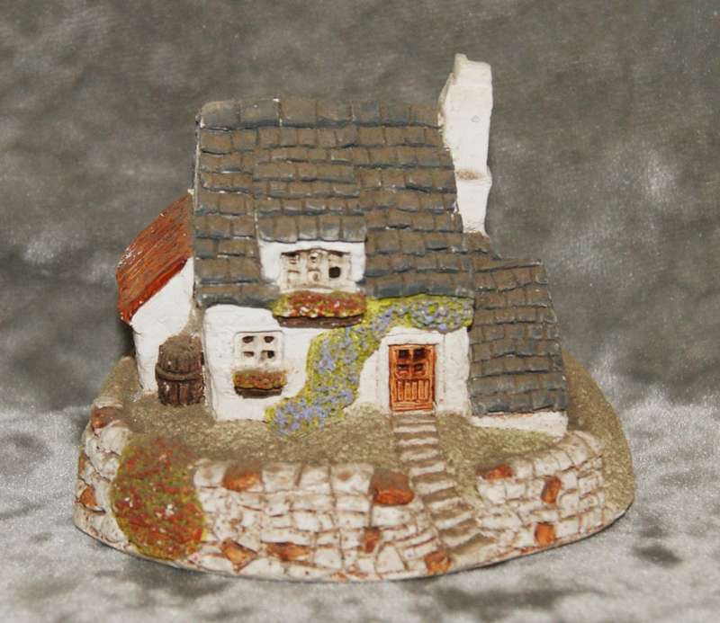Ilkley Fine Arts Cottage Collection "Granny's Cottage"