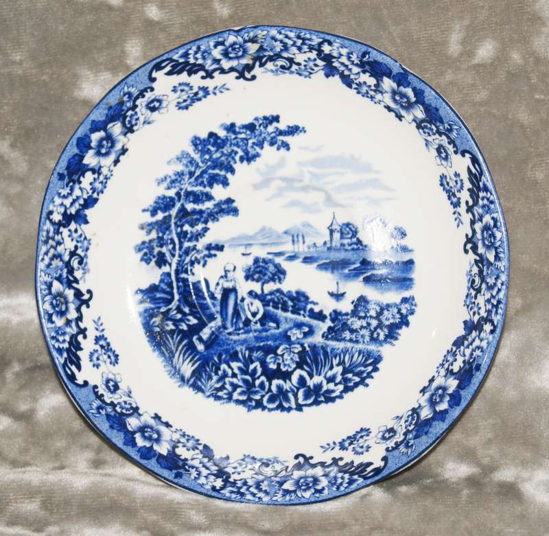 William James "Pastoral Symphony" saucer