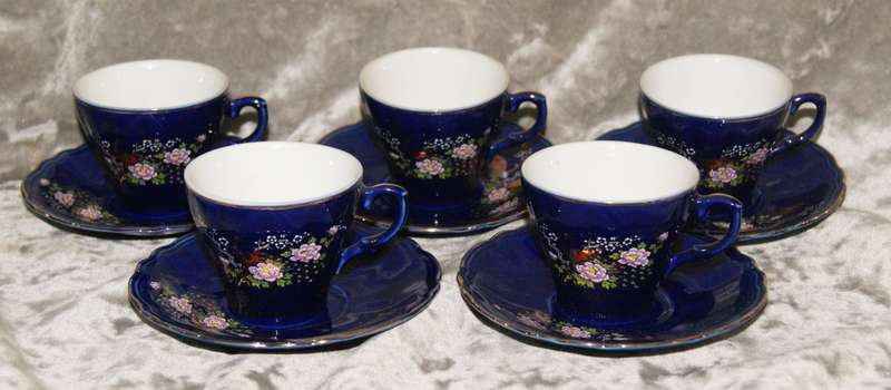 Set of 5 cobalt blue Satsuma style demitasse duo's