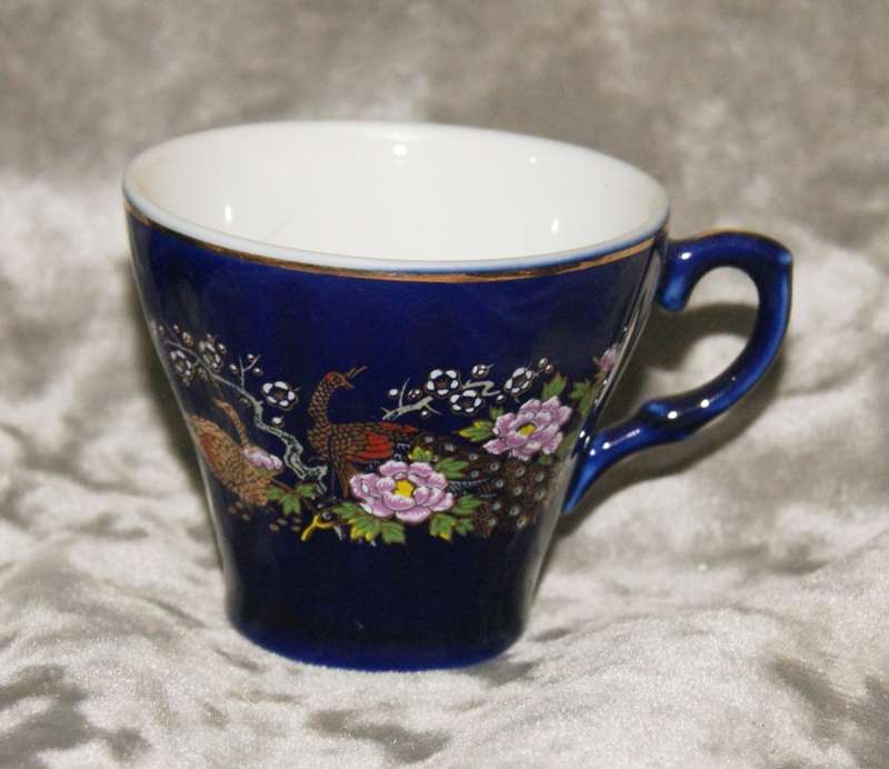 Set of 5 cobalt blue Satsuma style demitasse duo's