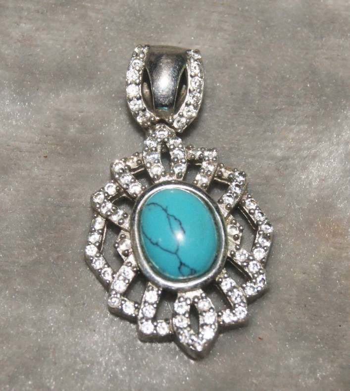 925 Sterling silver, turquoise and CZ pendant (4.2g) @@ CCRRAAZZYY R1 START