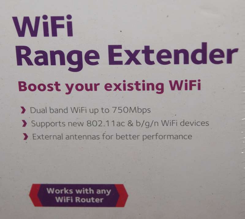 Netgear AC750 wifi range extender (new in box) @@ CCRRAAZZYY R1 START
