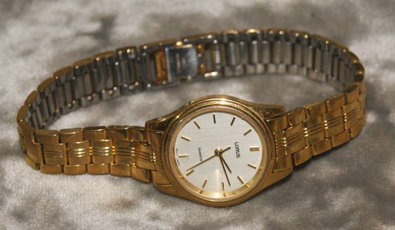 Loris V501 - X019 ladies watch (needs battery)