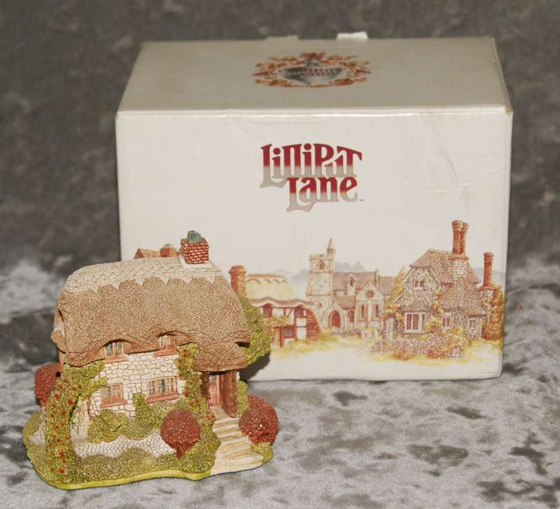 Lilliput Lane "Wight Cottage" in original box