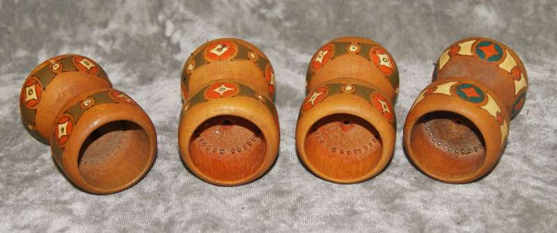 Set of 4 wooden egg cups @ R1 start