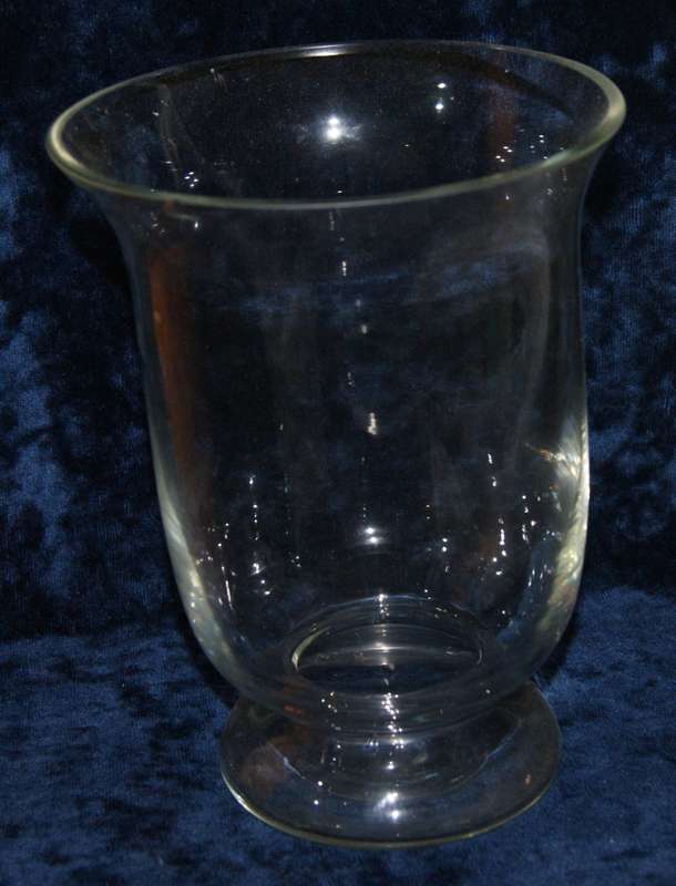 Glass vase @ R1 start