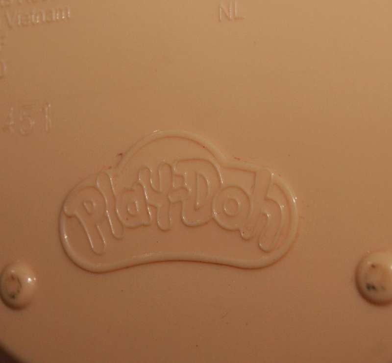 Play-Doh tooth keeper/ mould @ Crazy R1 start