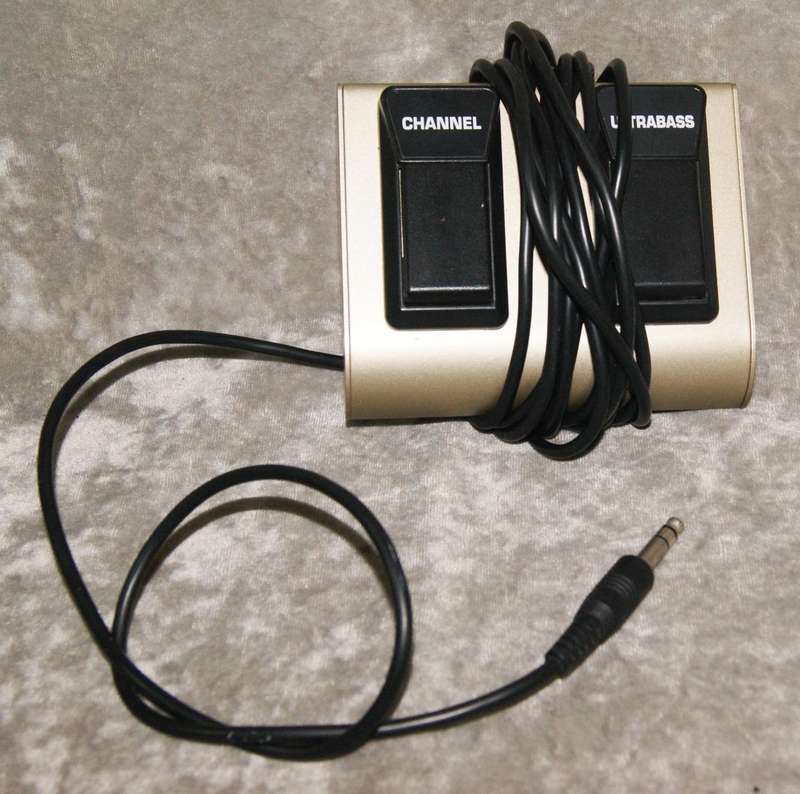 Behringer FS112B switch @ Crazy R1 start