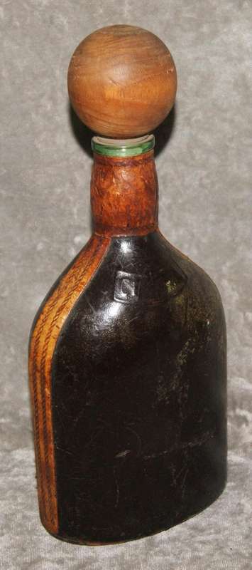 Leather covered decanter @ Crazy R1 start