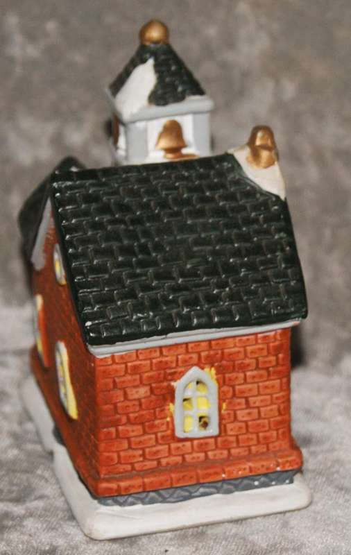 Ceramic hand painted Cathedral @ Crazy R1 start