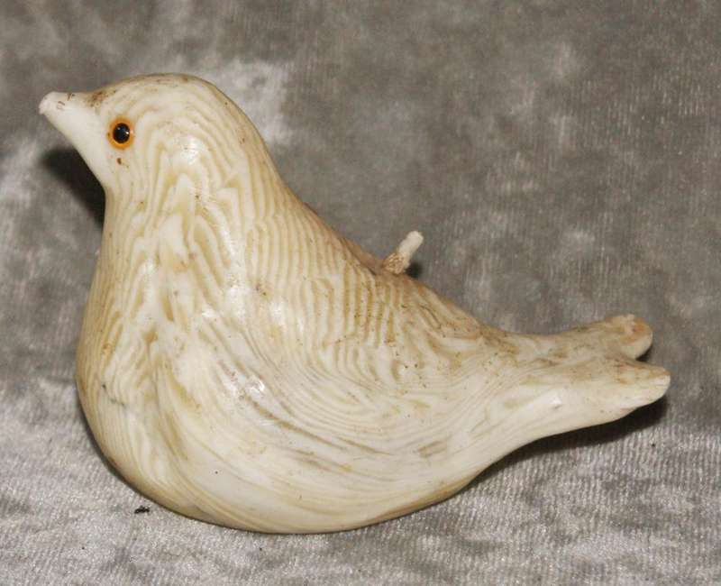Swazi Candles dove candle @ Crazy R1 start