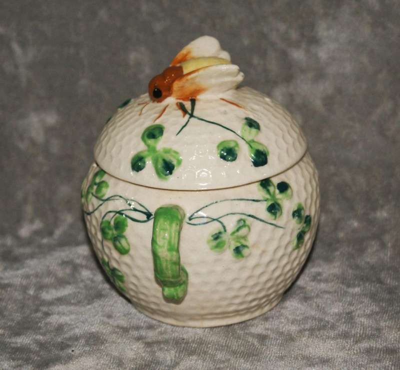 Japanese porcelain honey jar made in Occupied Japan @ Crazy R1 start