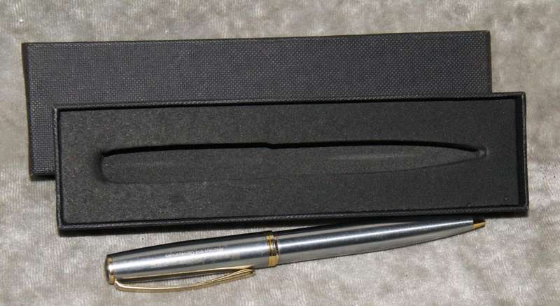 Metal Ball Point pen engraved (Parker refill)