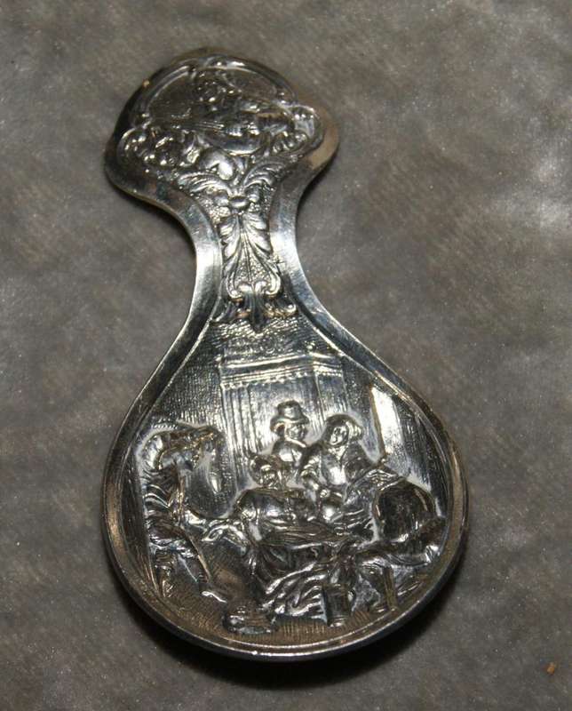 Vintage high relief EPNS Holland sugar spoon @ crazy R1 start