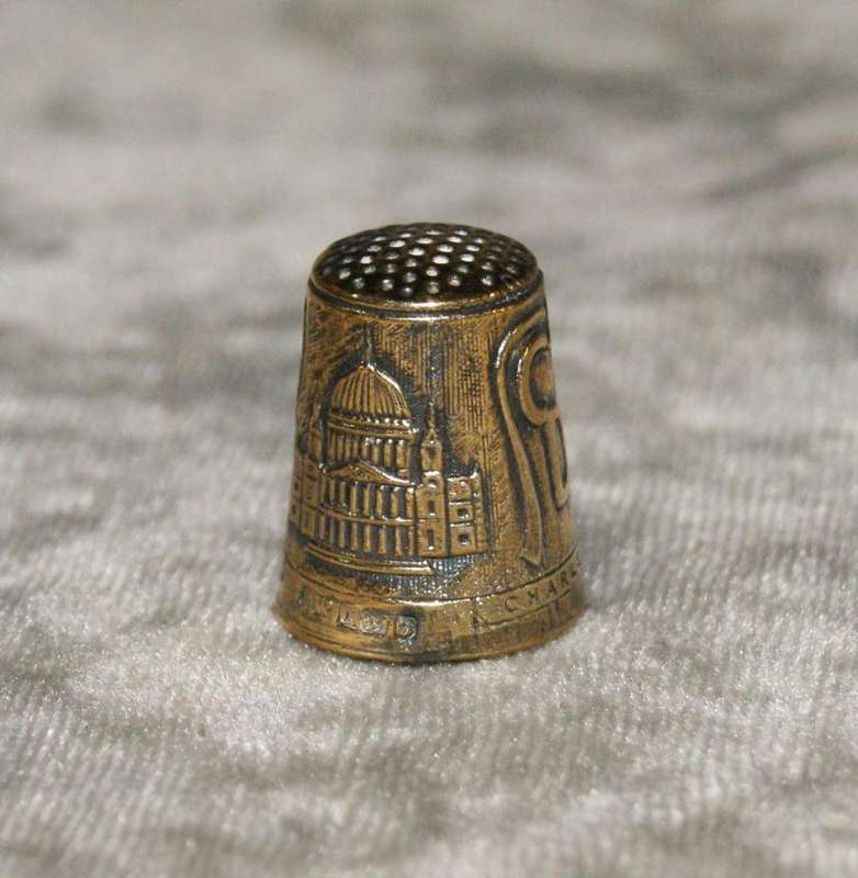 Hallmarked silver Charles and Diana commemorative thimble Birmingham 1981 @ crazy R1 start