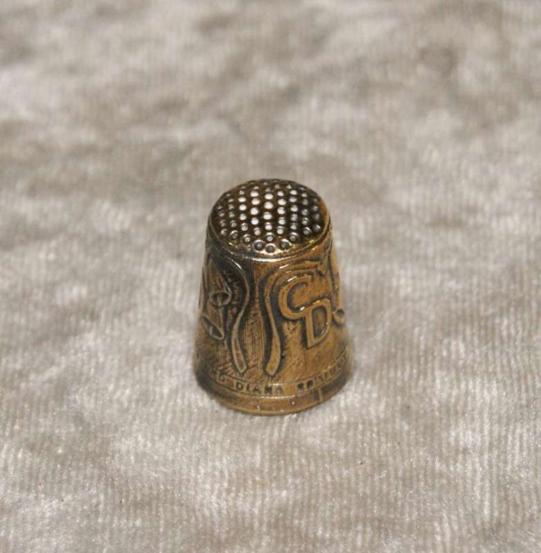 Hallmarked silver Charles and Diana commemorative thimble Birmingham 1981 @ crazy R1 start
