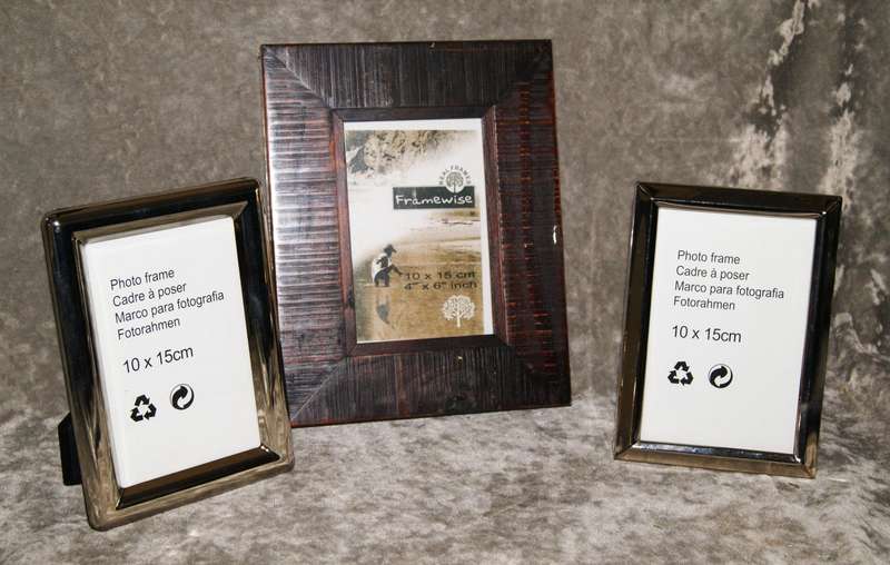 Job lot of 3 frames for 10x15 pictures @ crazy R1 start