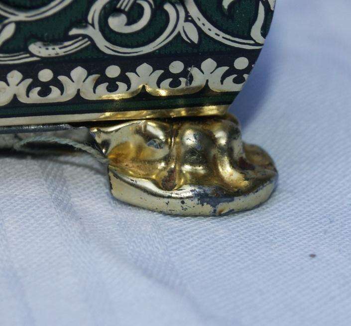 Vintage footed veld topped tin @ crazy R1 start