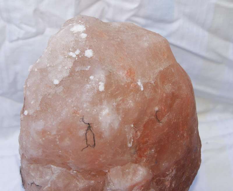 Himalayan salt lamp