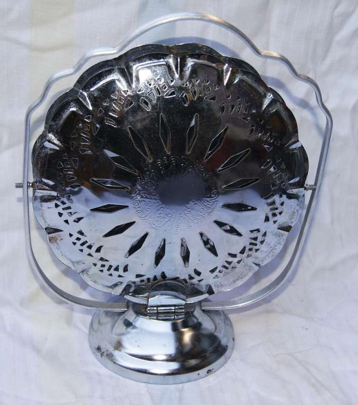 Vintage pierced metal folding 3 plate snack server