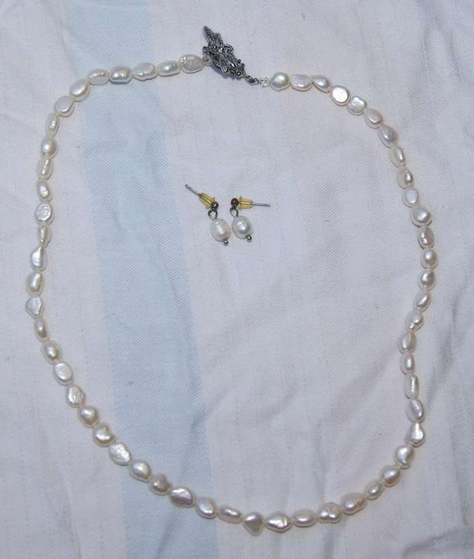 Vintage hand strung 5x8mm white freshwater pearl necklace with matching earrings