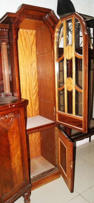 Antique Victorian Oak colonial buffet/ sideboard