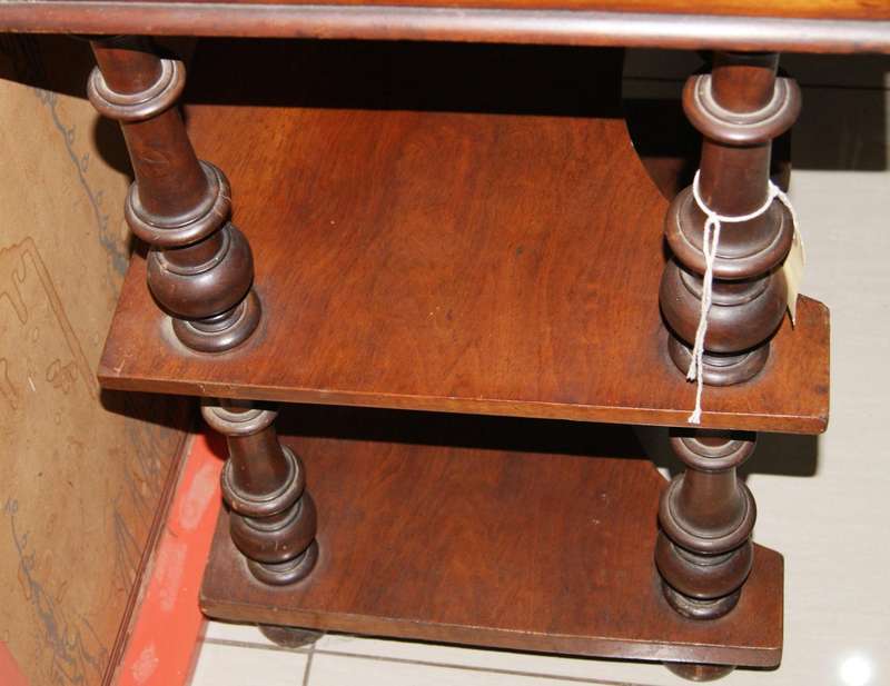 Victorian Burl Walnut Davenport desk