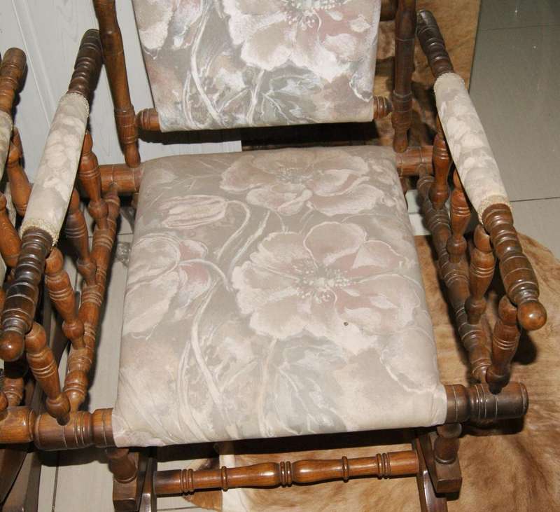 Pair of Vintage American Beechwood Rocking Chairs  Spindle Frame with Floral Upholstery