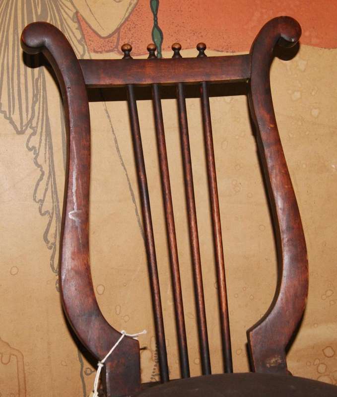 Late Victorian / Early Edwardian Mahogany Lyre-Back Chair with Leather Seat