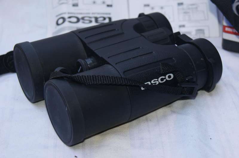Tasco 10x42 Waterproof Binoculars  Specialty Series (Model WP1042)