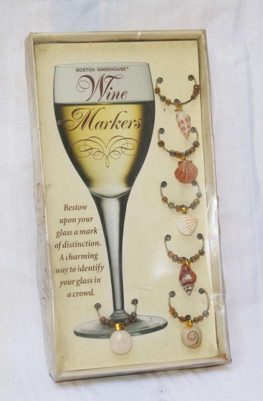 Boston Warehouse Wine Markers  Set of 6 Shell-Themed Charms