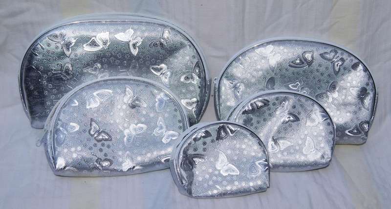 Set of 5 Embossed Butterfly Zip Purses  Silver Nesting Set