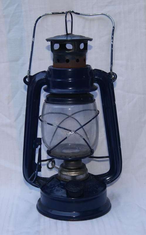 Vintage Luohua Kerosene Lamp  Classic Navy Blue Metal