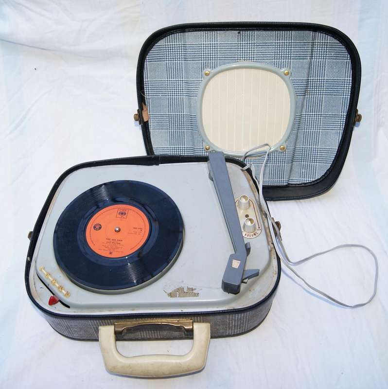 Vintage Teppaz Oscar Suitcase Record Player  Working  Upgraded with Rechargeable Lithium-Ion Batte