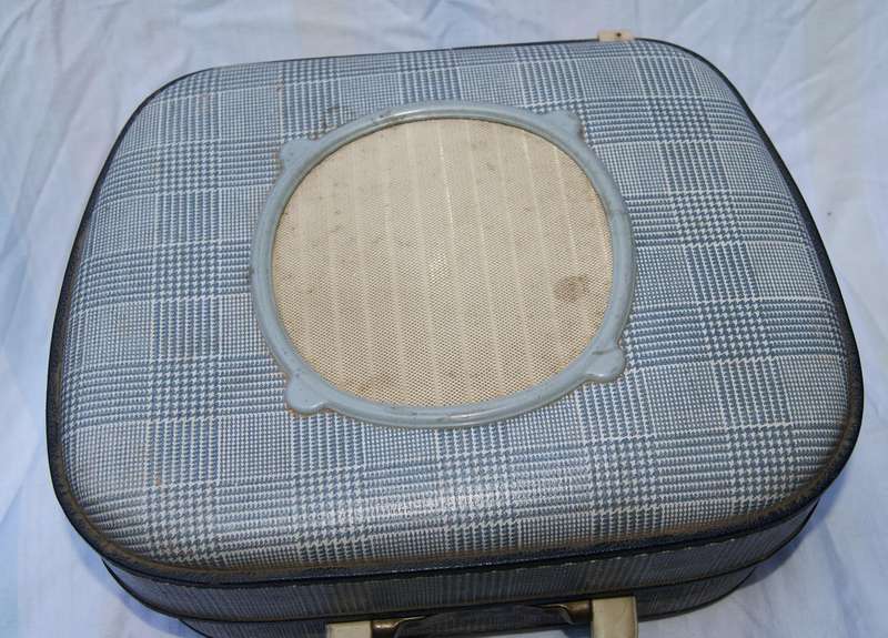 Vintage Teppaz Oscar Suitcase Record Player  Working  Upgraded with Rechargeable Lithium-Ion Batte