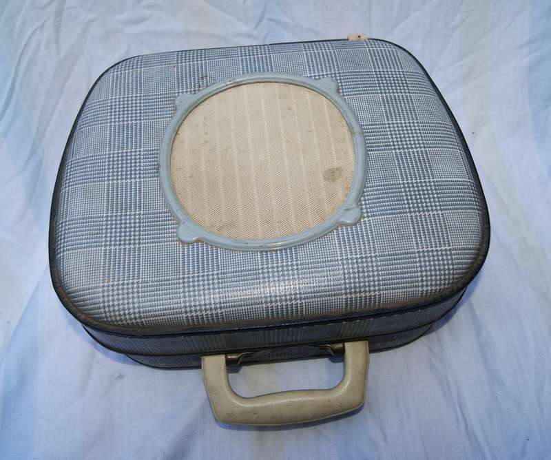 Vintage Teppaz Oscar Suitcase Record Player  Working  Upgraded with Rechargeable Lithium-Ion Batte