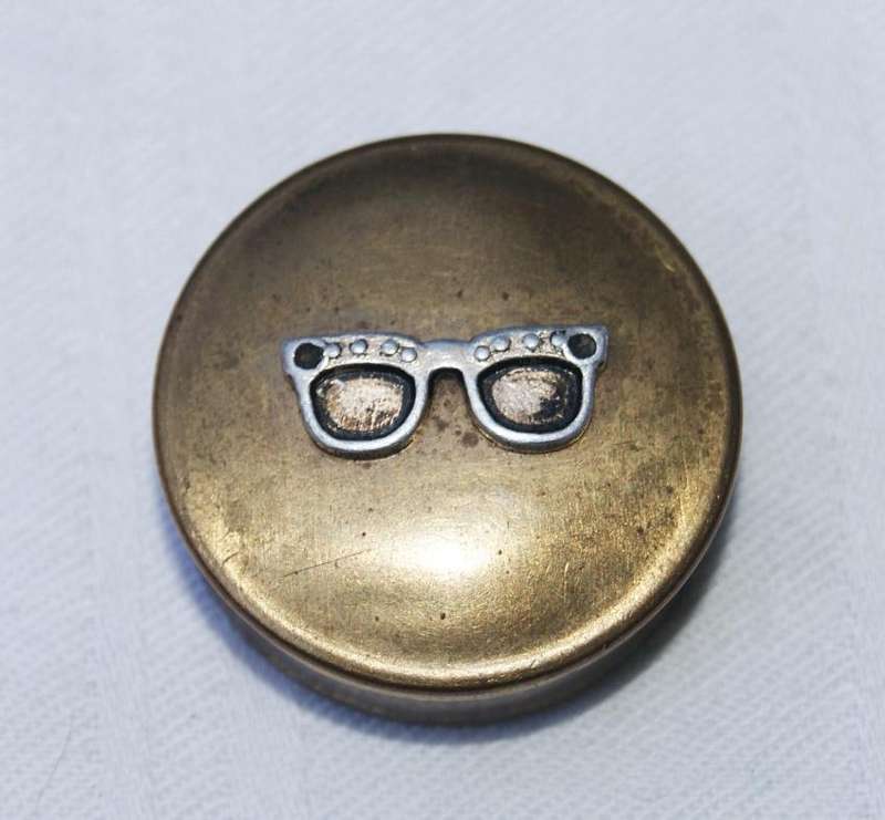 Vintage Brass Pill/Sweetener Box with Lifter