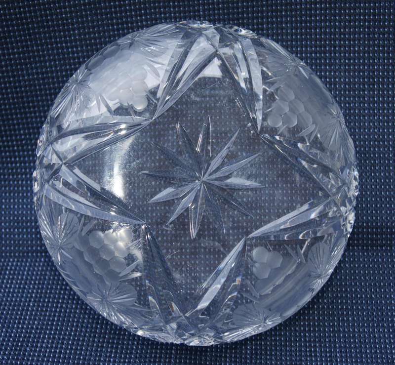 Hand-Cut Crystal Bowl  Grape & Starburst Pattern