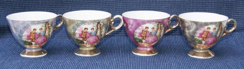 Vintage Harlequin Lusterware Tea Cups  Set of 4