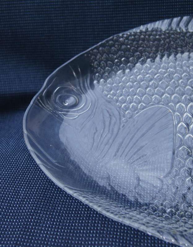 Vintage Moulded Glass Fish Platter