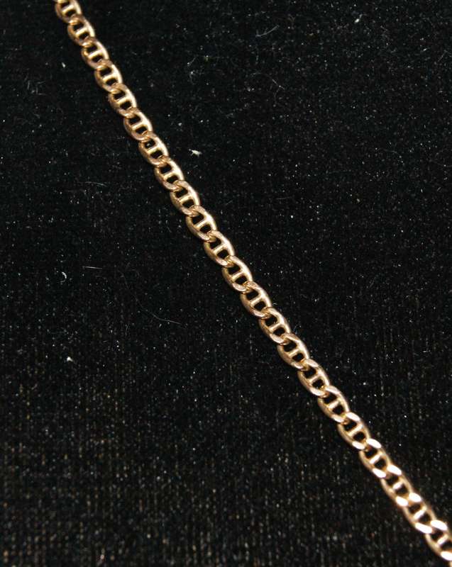 9ct Gold Necklace with Art Nouveau 9ct Gold Pendant with Red Stones (10.4g) @@ CCRRAAZZYY R1 START