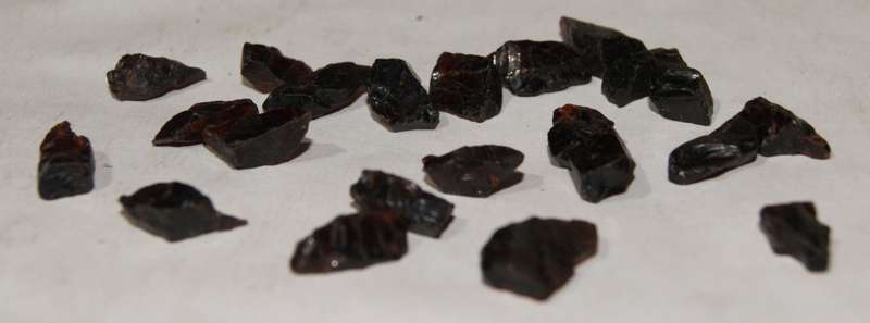 Job Lot of 22 Rough Garnets @@ CCRRAAZZYY R1 START