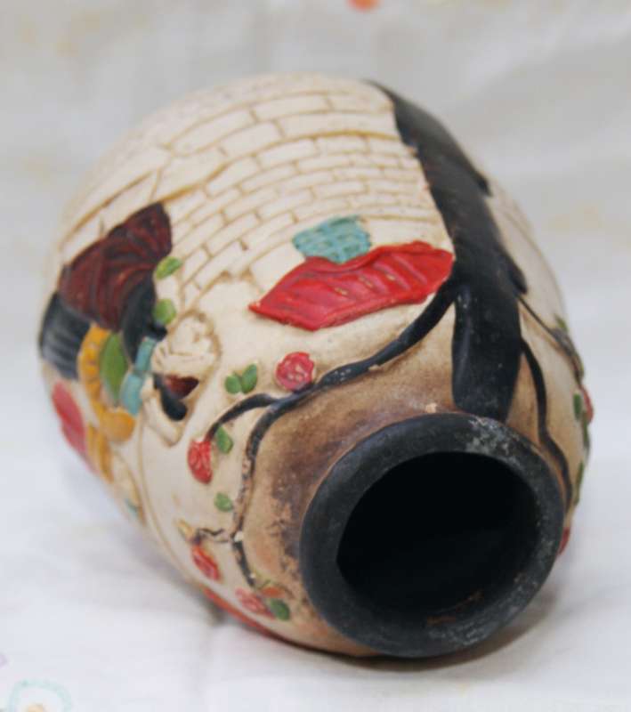 Vintage Chalkware Christmas Vase