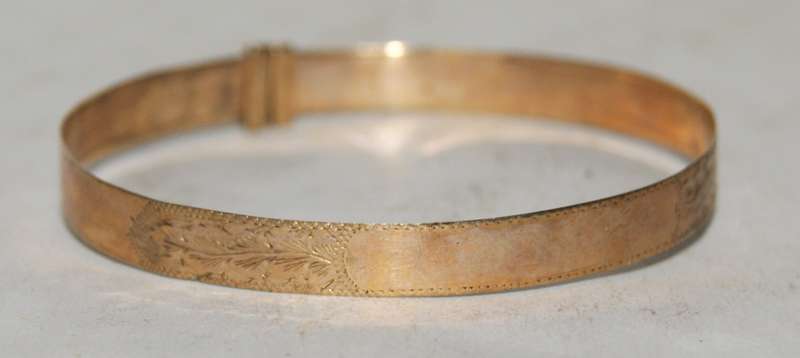 9ct Gold Bangle (3g) @@ CCRRAAZZYY R1 START