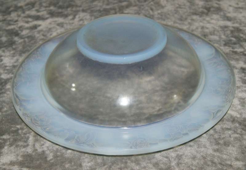 Gorgeous P D Avesn Opalescent Glass Dish