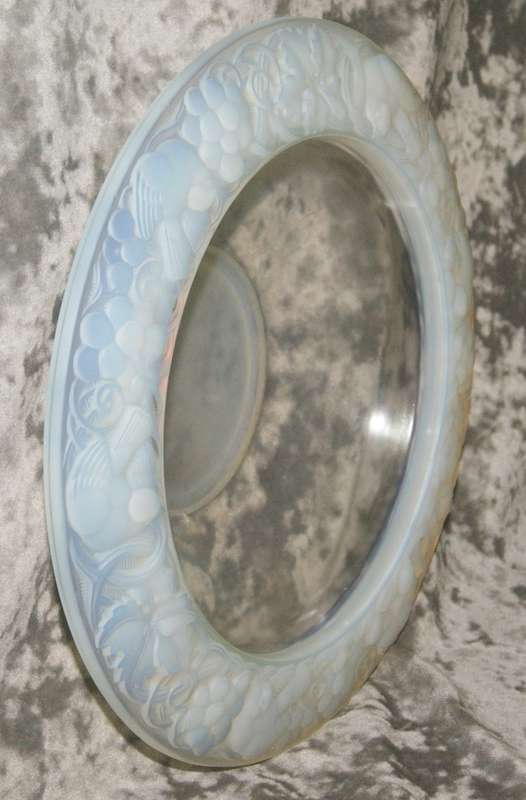 Gorgeous P D Avesn Opalescent Glass Dish