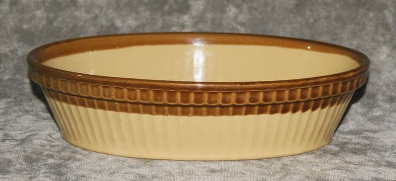 Vintage English pie dish