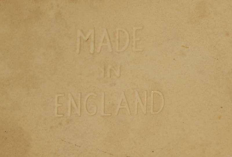 Vintage English pie dish