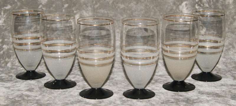 Stunning set of 6 Art Deco Venetian glasses