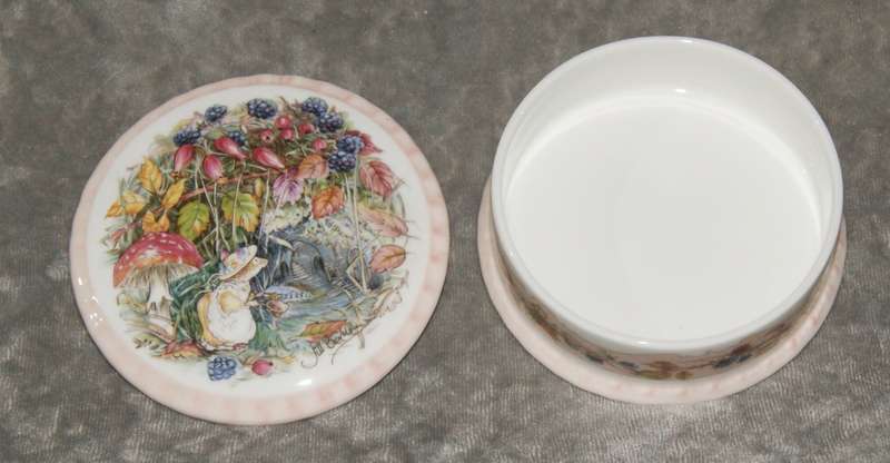 Vintage Royal Doulton "Autumn" trinket box